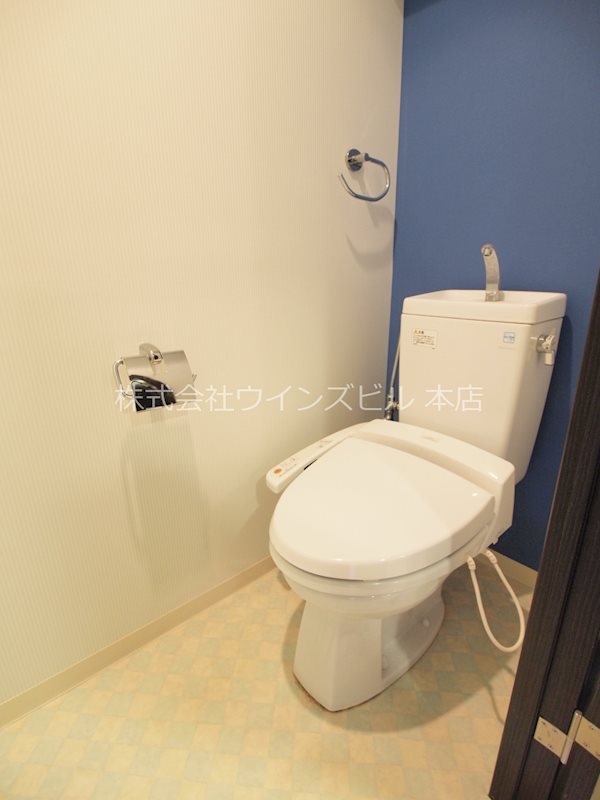 トイレ：ウォシュレット完備。