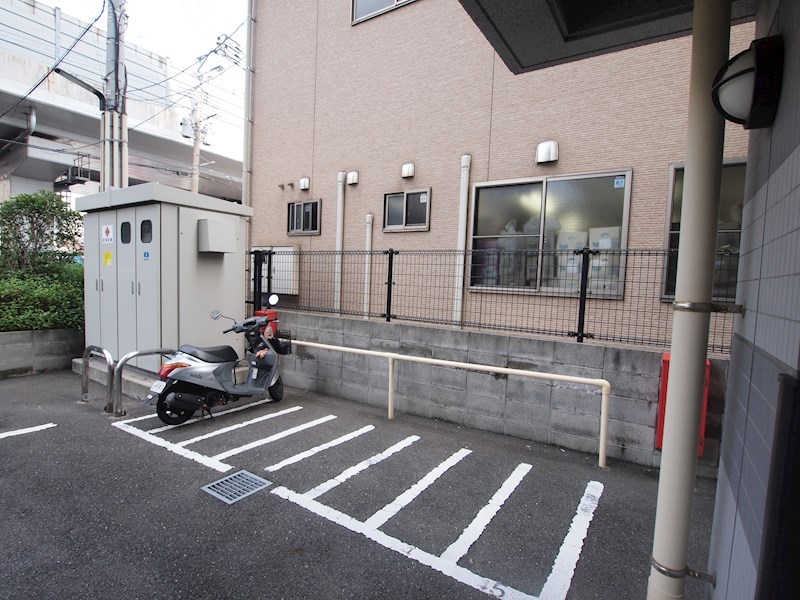 その他共有部分：駐輪場。