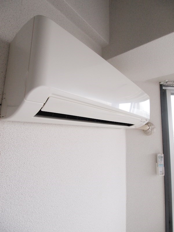 その他設備：エアコン1基付き。