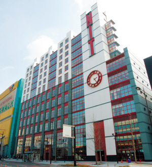 大学・短大：西日本工業大学小倉ｷｬﾝﾊﾟｽ　724m