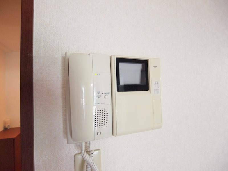 セキュリティ：TVモニタ付きです。
