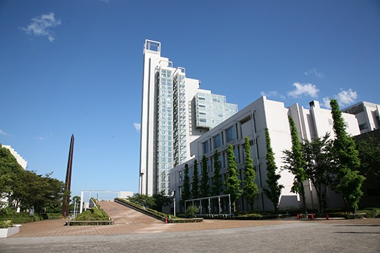 大学・短大：北九州市立大学北方ｷｬﾝﾊﾟｽ　591m