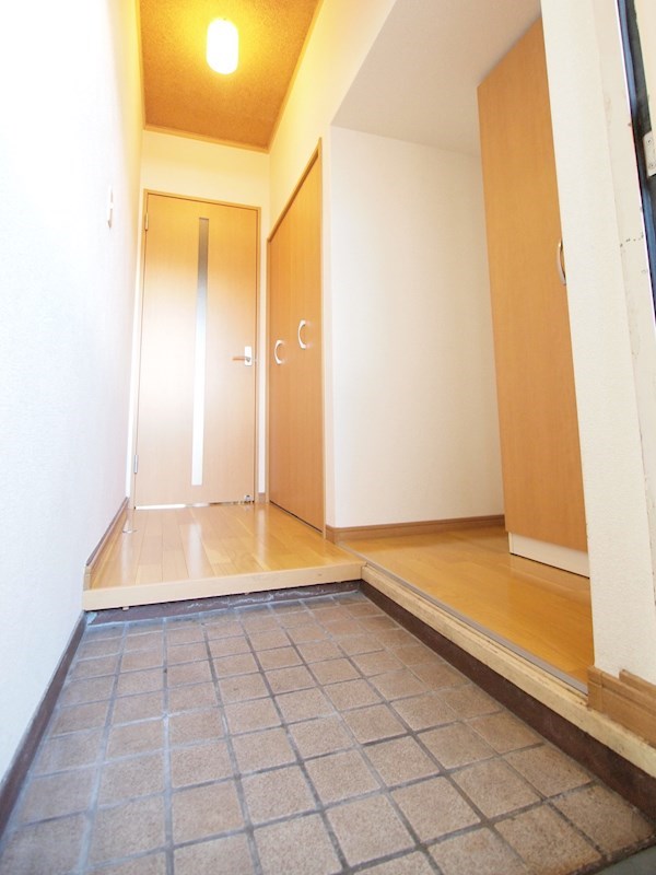 玄関：リノベーション。