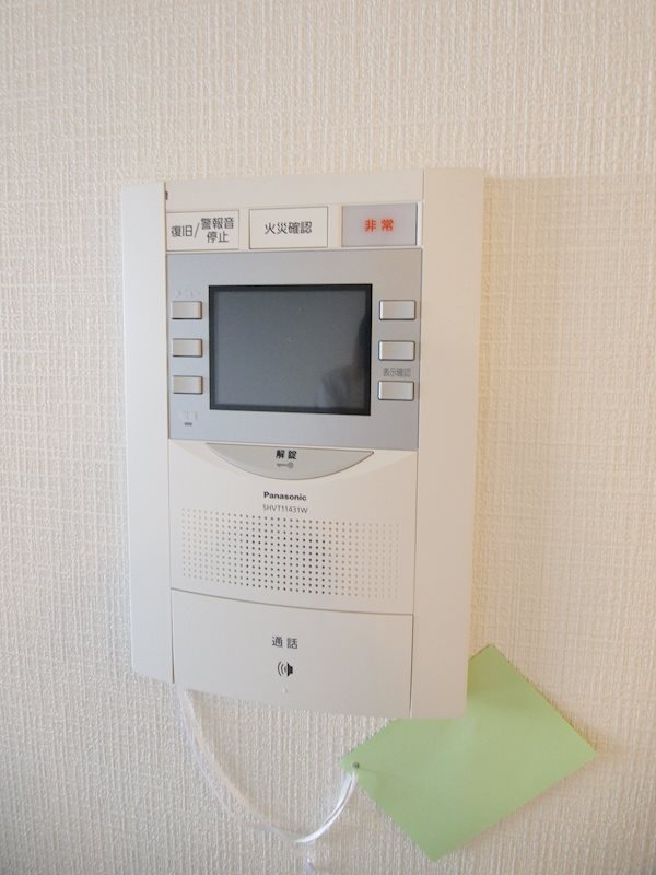 セキュリティ：最新型のドアモニ付きで嬉しいです。
