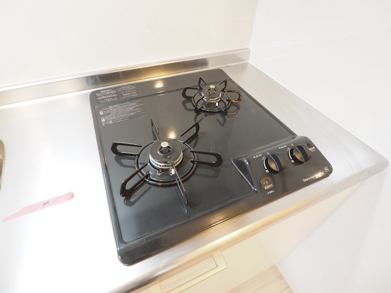 アクシオ北九州Ⅱ 2口コンロ付き、システムキッチン。