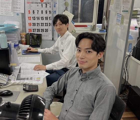 目力対決(｡･ω･｡)ﾉ♡