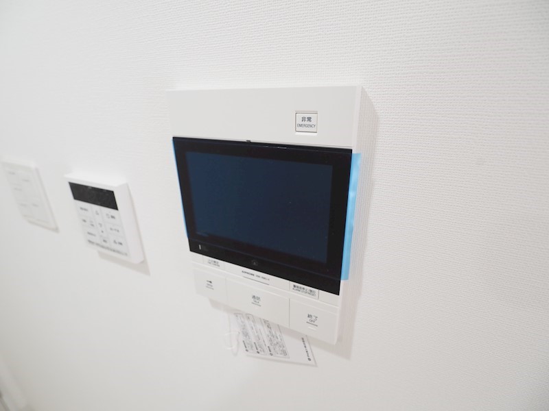 Mys Casette Kokura（ミースカセッタ小倉） 訪問客のご尊顔も大きく確認できます